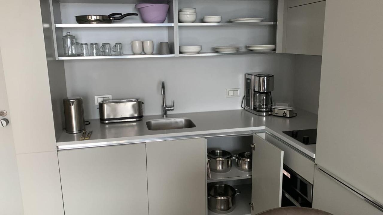 Residence Retro9 B-Blok Atakoey Apart 2 Rooms Wifi Pool Istanboel Buitenkant foto